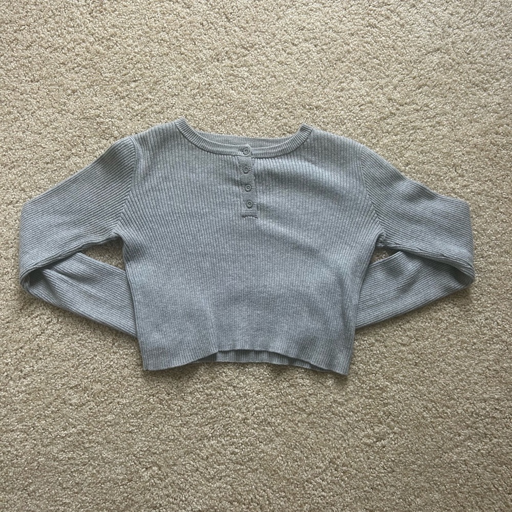 Brandy Melville Gray Crew Neck Sweater